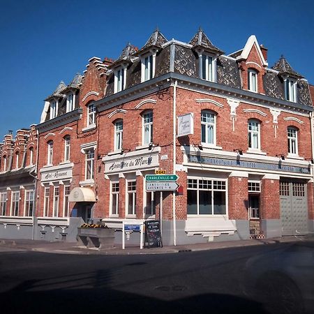 Logis - Hostellerie & Restaurant Du Marche Le Cateau-Cambresis Zewnętrze zdjęcie